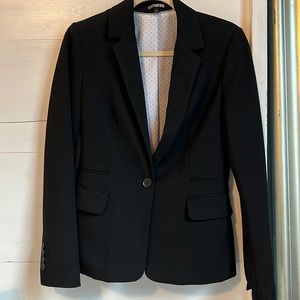 Size 6 express one button blazer